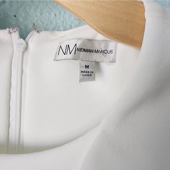 Neiman Marcus NM dress boxi sleeveless coastal minimalist freestyle contemporary - Picture 2 of 9